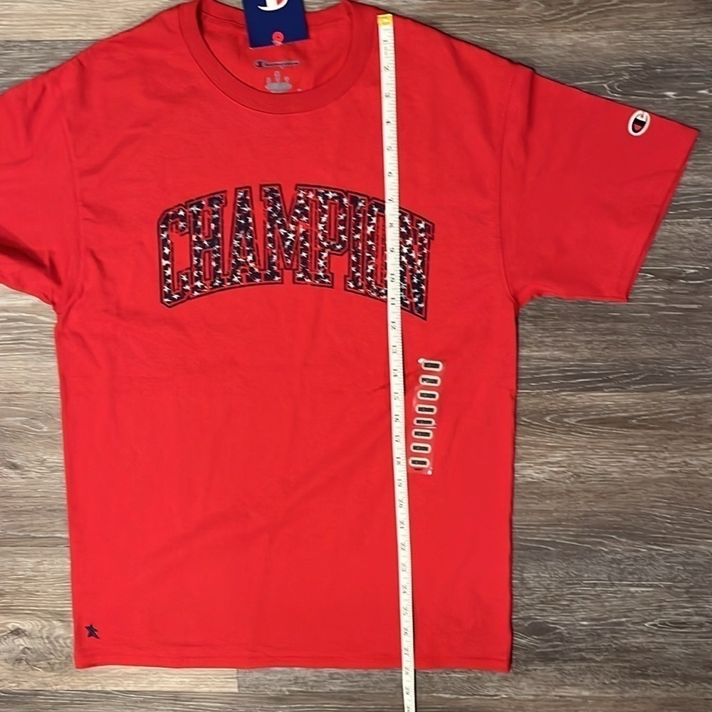 🆕 Men’s Patriotic Champion Red Tee with Blue Letters and White Stars Size M - Picture 9 of 9